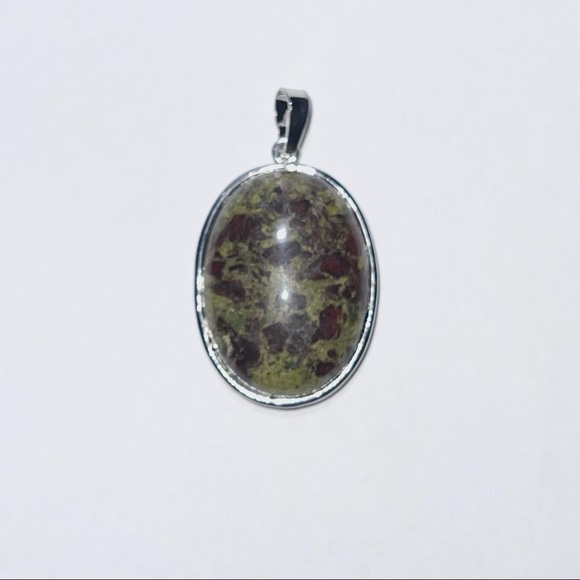 Dragon Bloodstone Oval Necklace - Picture 1 of 2